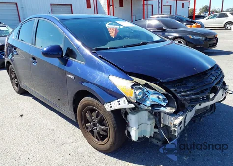 2014 Toyota Prius Three из США, поврежденный, VIN JTDKN3DU3E0382895